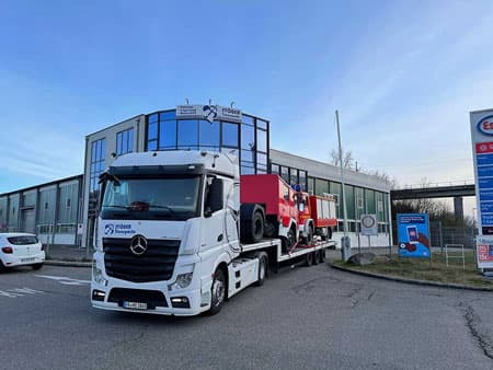 Fahrzeugüberführungen von LKW, BUS, Baumaschinen, Traktoren, Wohnmobil, Wohnwagen und alles was rollt.
